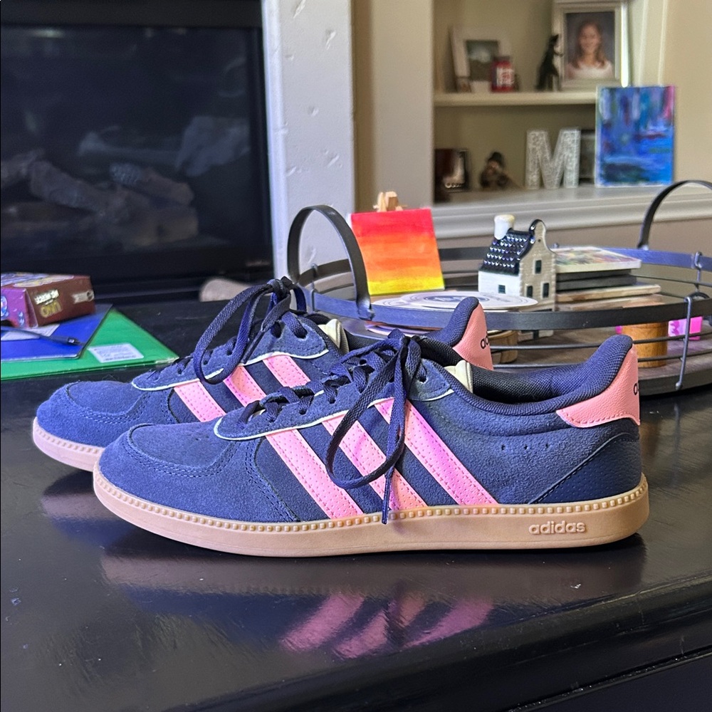 Adidas Breaknet Suede Sneakers, women’s 9